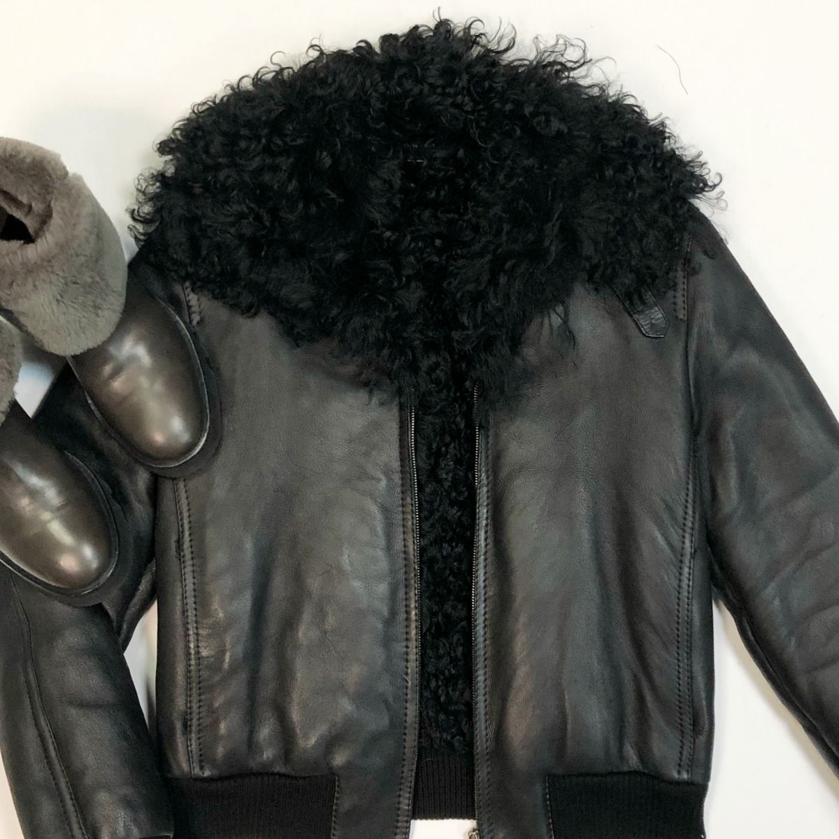 Дублёнка Gucci размер 38 цена 23 078 руб 