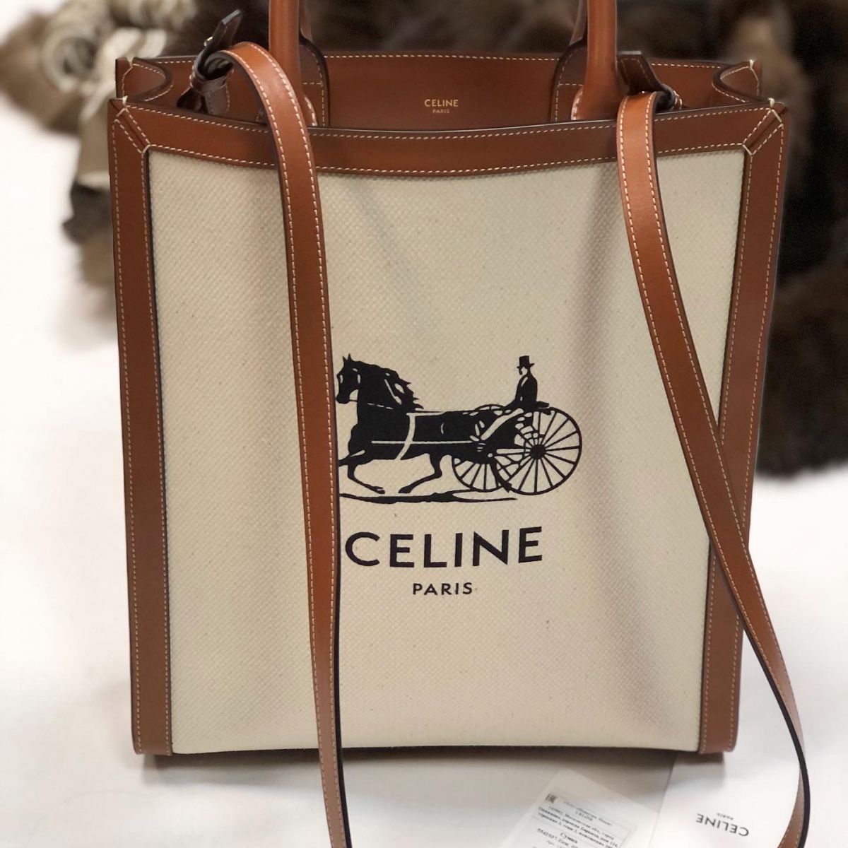 Сумка CELINE размер 28/32 цена 76 925 руб /карточки / 