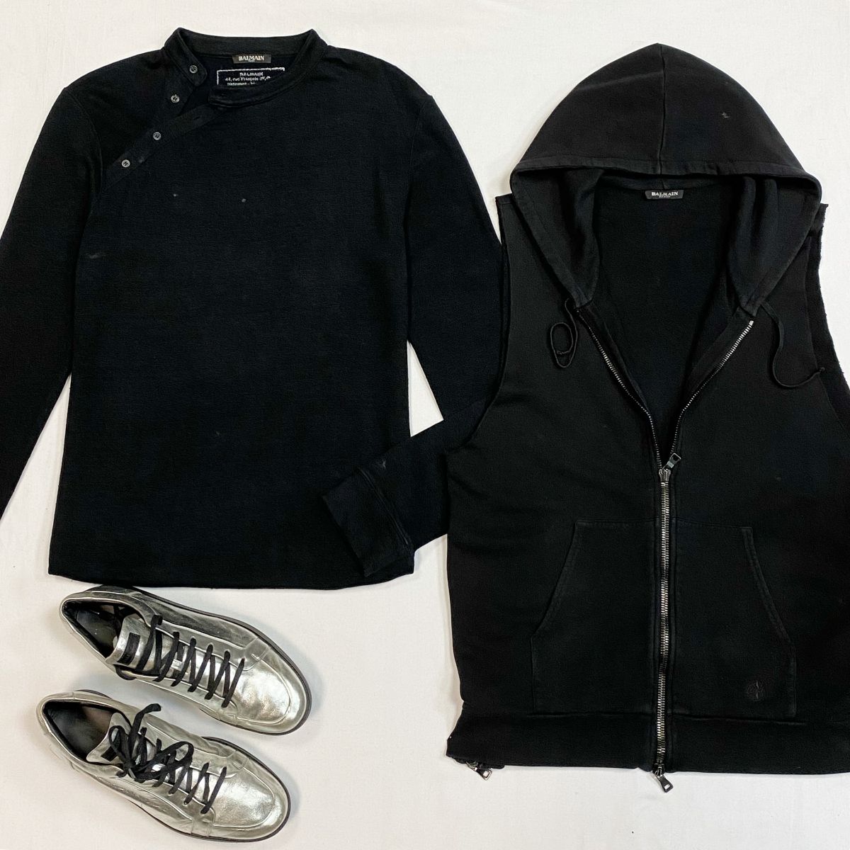 #mechtamen Толстовка Balmain размер L цена 7 693 рубЖилет Balmain размер L цена 7 693 рубКеды Balenciaga размер 43 цена 10 770 руб