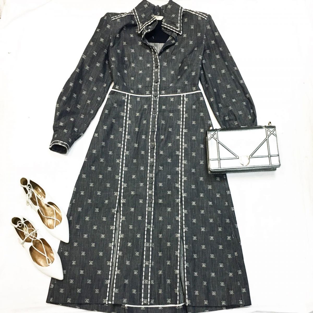 Платье /джинсовое/ Fendi размер 42 цена 30 770 руб Туфли Aquazzura  размер 37 цена 10 770 руб Сумка Christian Dior 