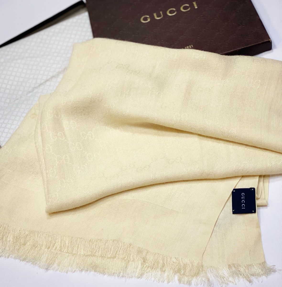 Палантин Gucci размер 180/70 цена 3 078 руб 