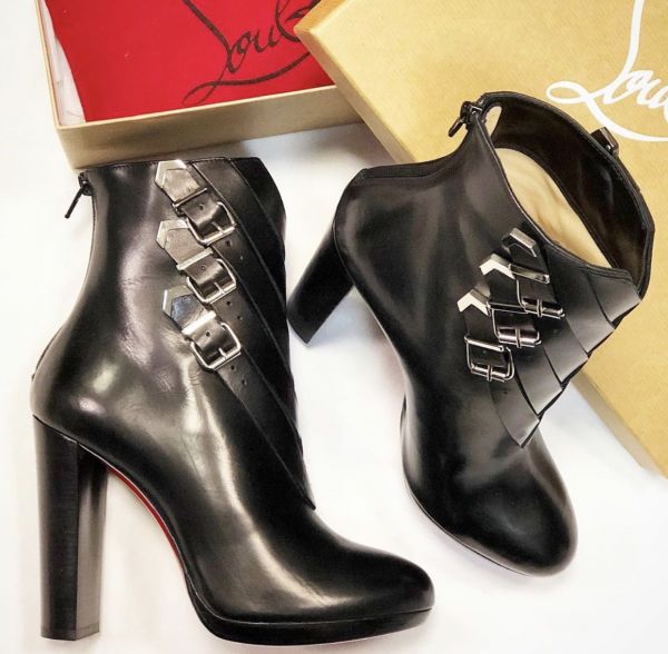 Ботильоны LOUBOUTIN 