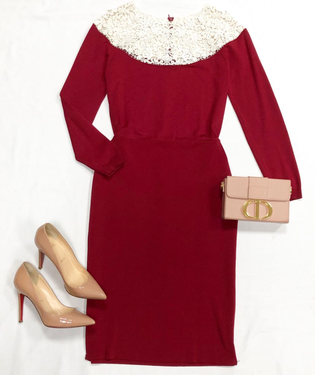 Платье/ шитье/ Valentino размер 42 цена 15 655 руб
Туфли LOUBOUTIN размер 38 цена 23 483 руб
Сумочка Christian Dior