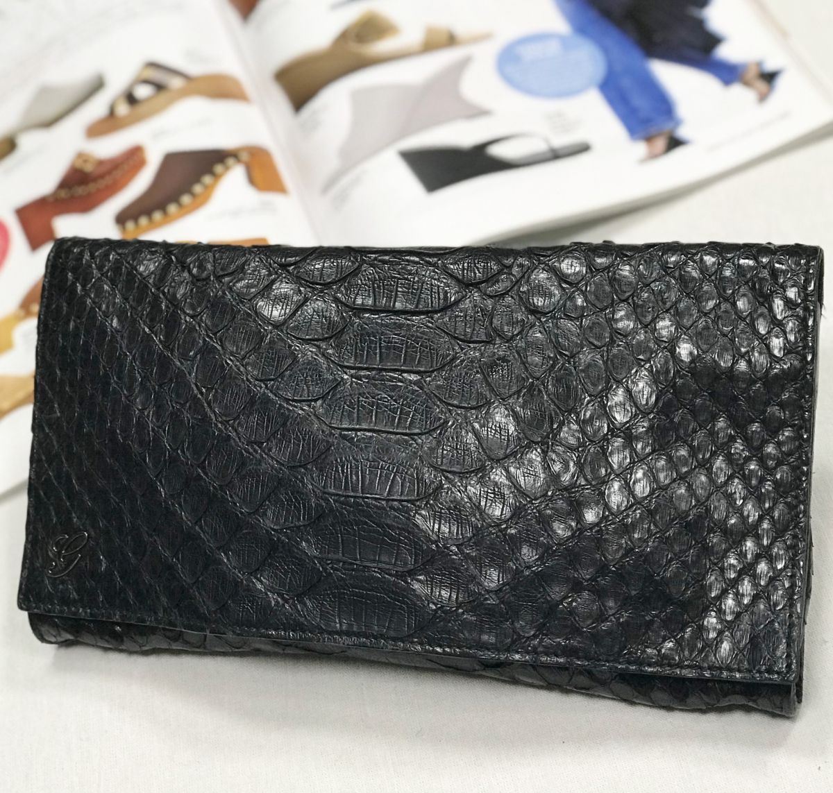 Клатч / питон/ Gucci размер 24/14 цена 10 959 руб
