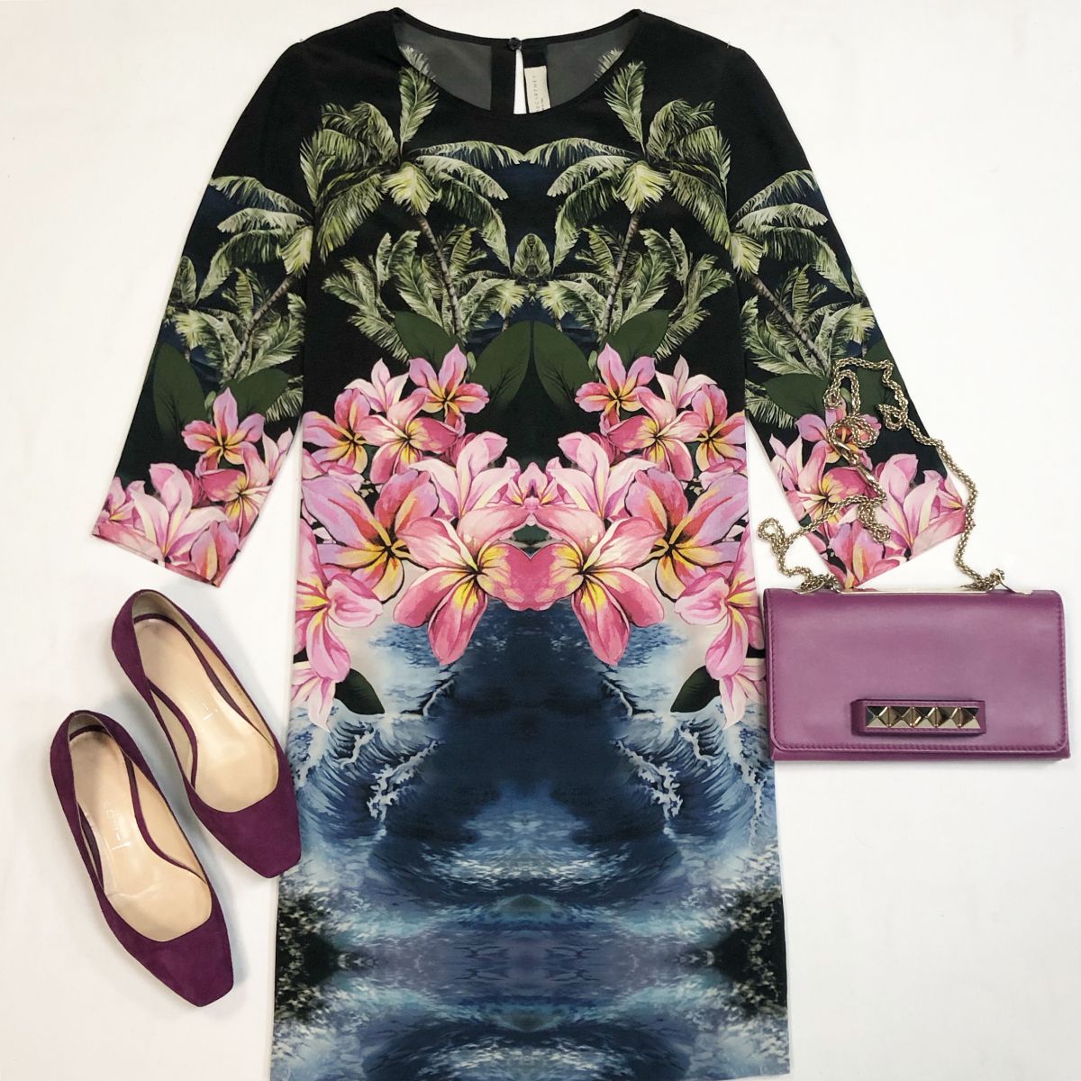 Платье Stella McCartney размер 40 цена 15 385 рубБалетки Casadei размер 36 цена 7 693 рубСумка Valentino