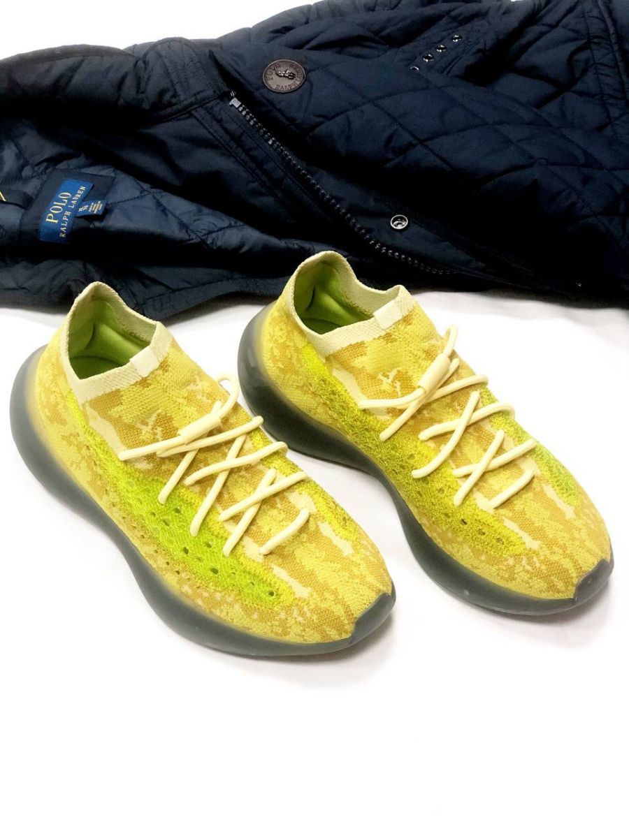 #Mechtamen
Кроссовки YEZZY размер 8.1/2 цена 12 308 руб