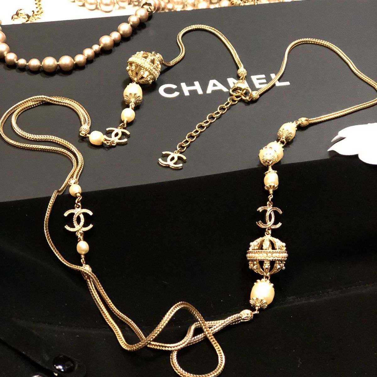 Колье /жемчуг/ Chanel цена 92 310 руб