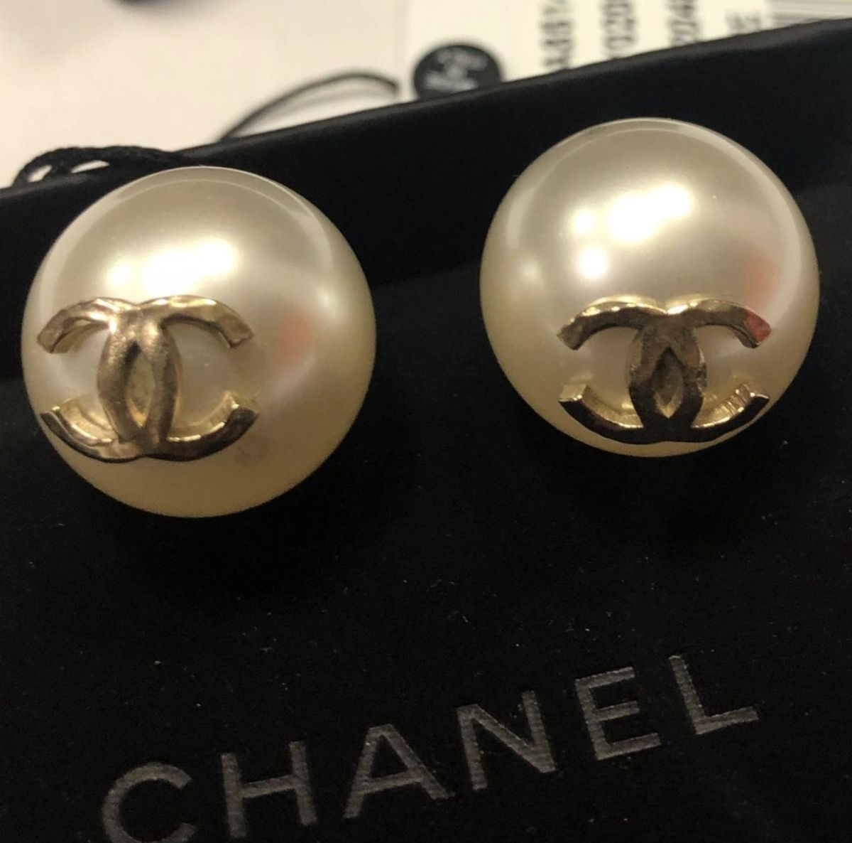 Серьги Chanel цена 23 078 руб /новые в коробке /