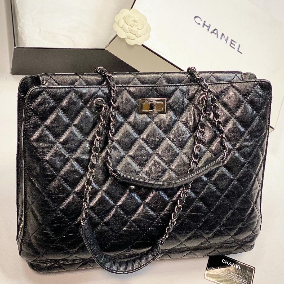 Сумка Chanel размер 40/30 цена 46 155 руб / карточка / 