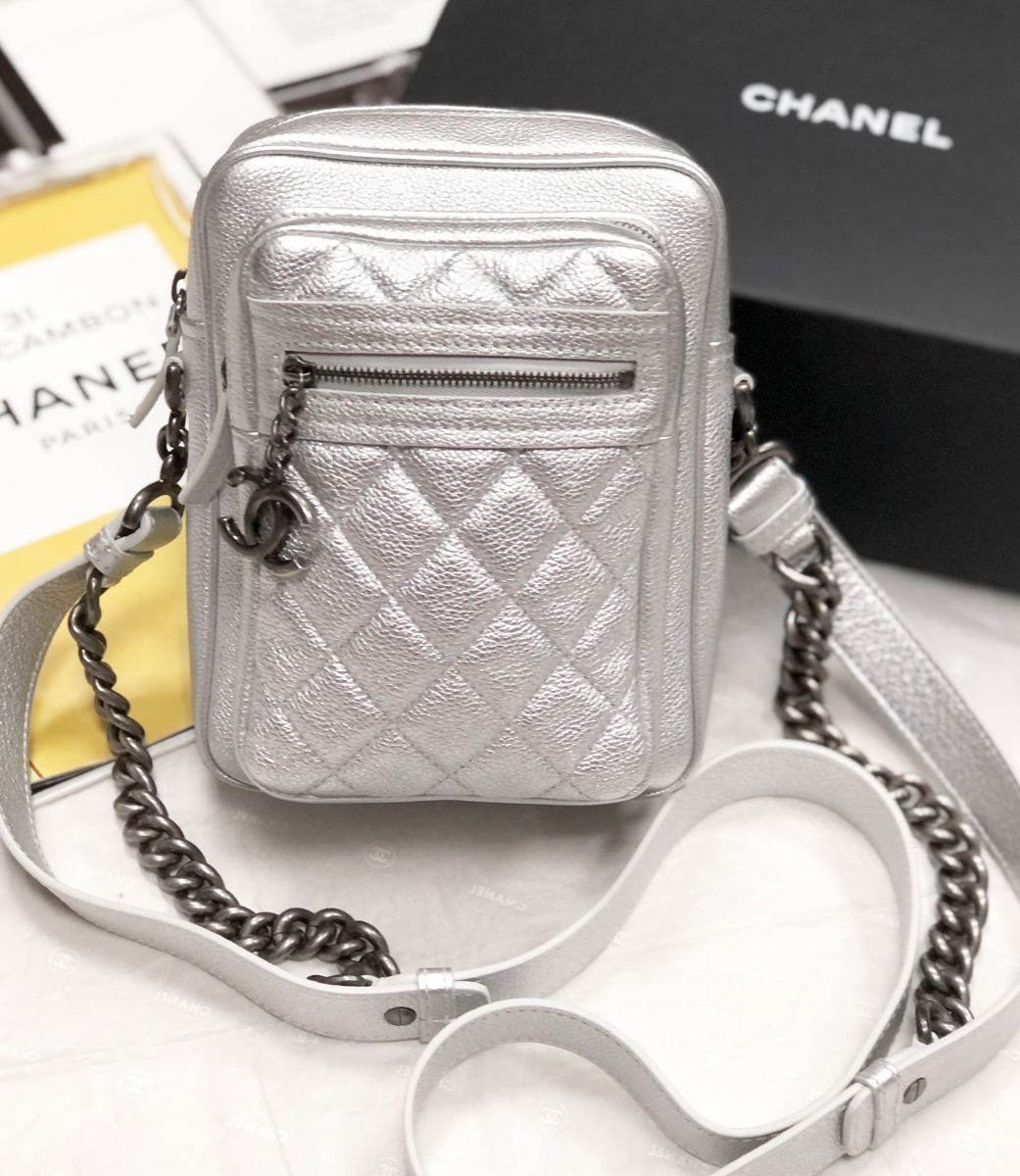 Сумка Chanel размер 15/20 цена 234 825 руб 