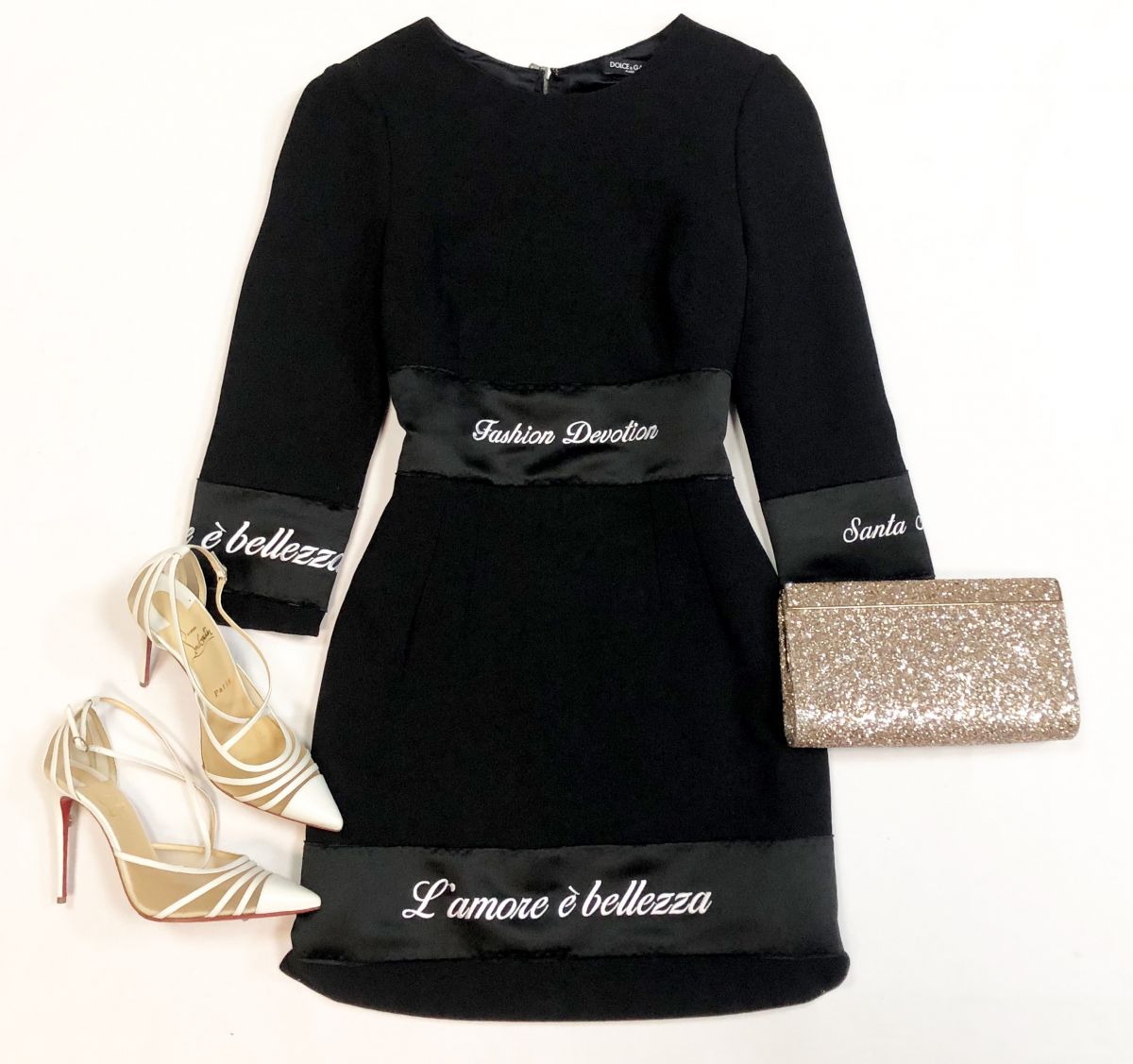 Платье Dolce Gabbana размер 42 цена 23 078 рубТуфли LOUBOUTIN размер 38.5 цена 15 385 рубКлатч Jimmy Choo