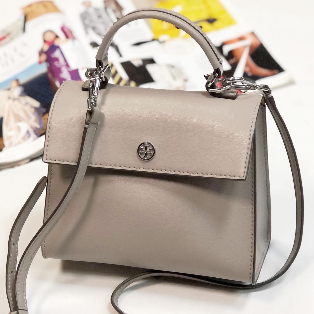 Сумка Tory Burch размер 20/15 цена 12 308 руб 