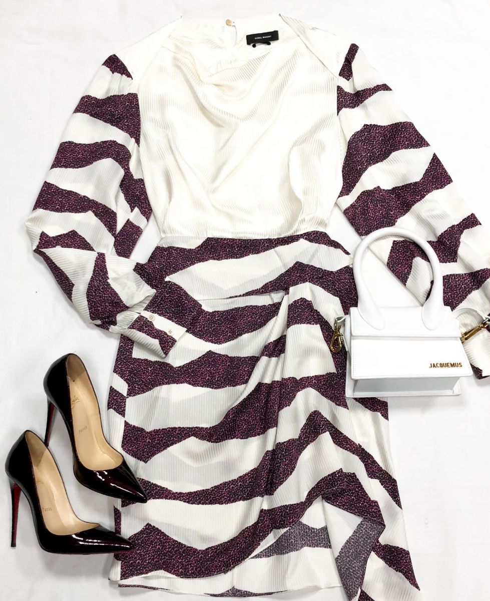 Платье Isabel Marant размер 38 цена 15 655 руб
Туфли LOUBOUTIN размер 37 цена 15 655 руб
Сумочка Jacquemus