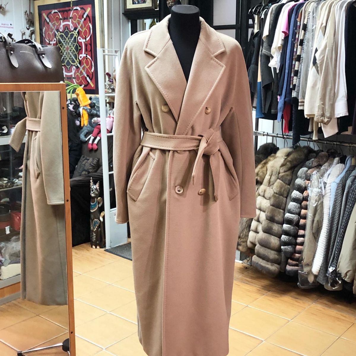 Пальто Max Mara размер 44 цена 130 773 руб/с биркой/ 