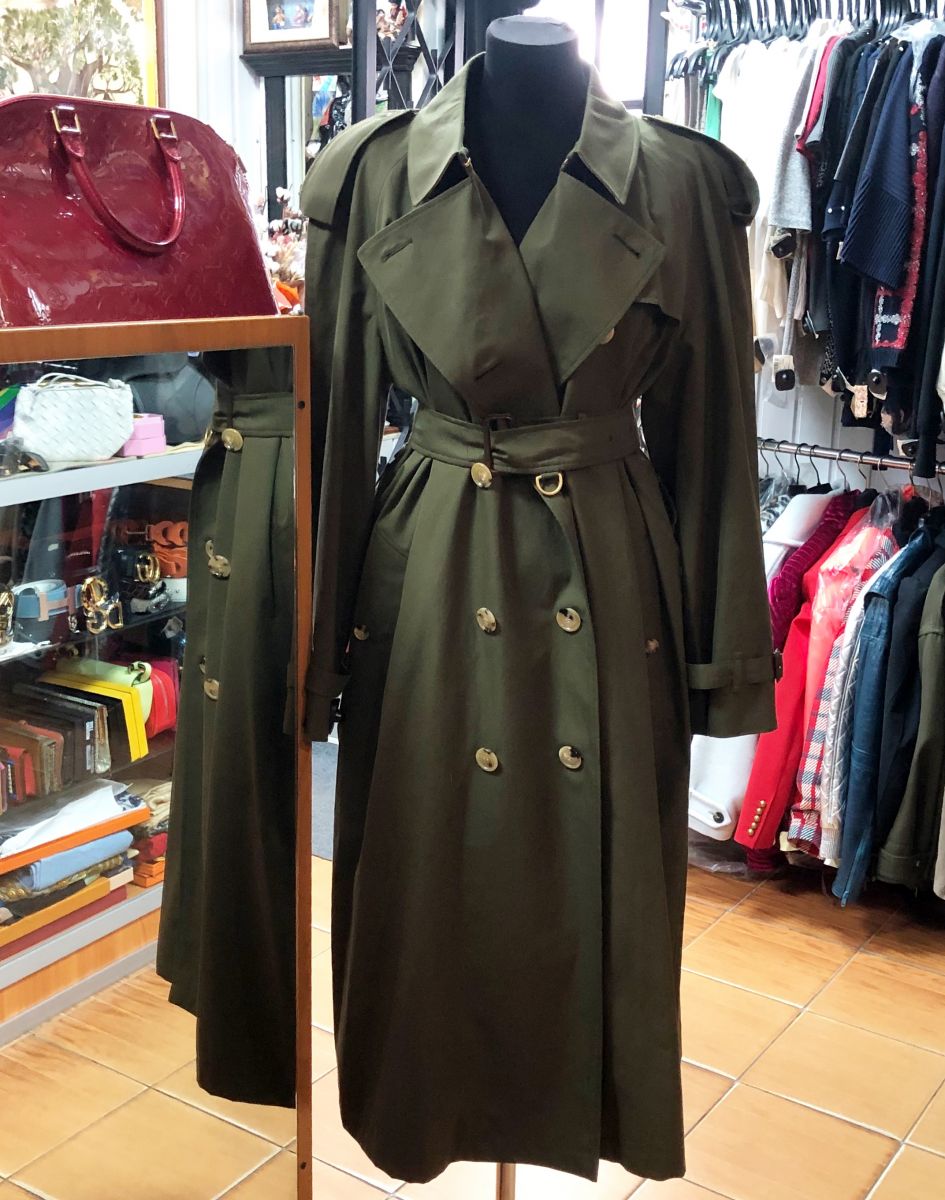 Плащ Burberry размер 46 цена 39 138 руб