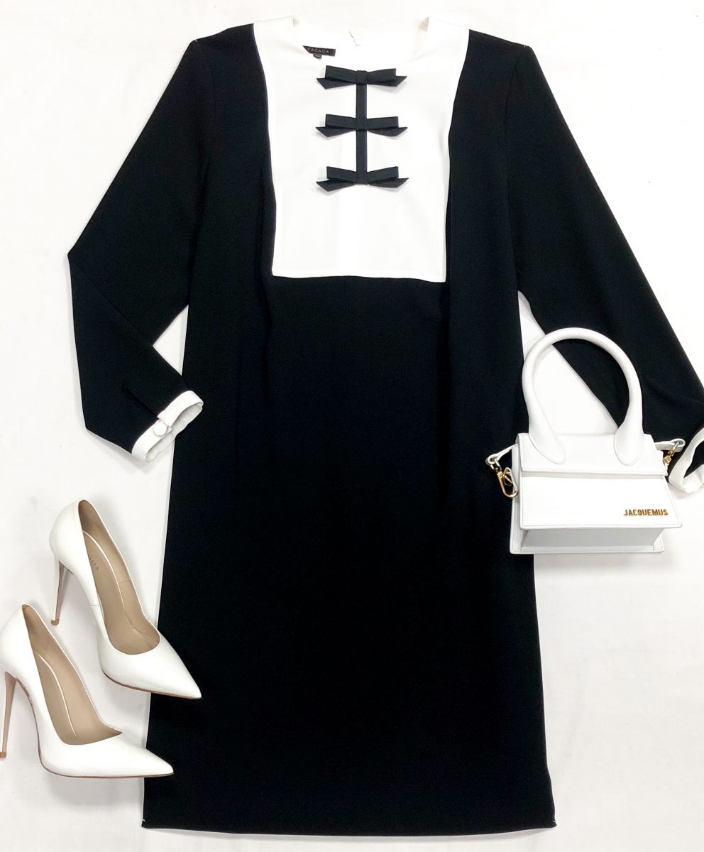 Платье Escada размер 44 цена 15 655 руб
Туфли Lesilla размер 37 цена 23 483 руб
Сумочка Jacquemus