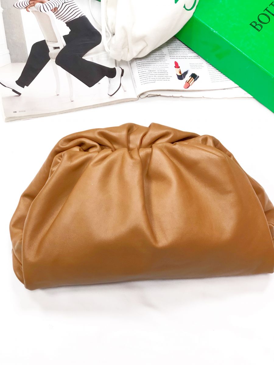 Клатч BOTTEGA VENETA размер большой цена 69 232 руб 