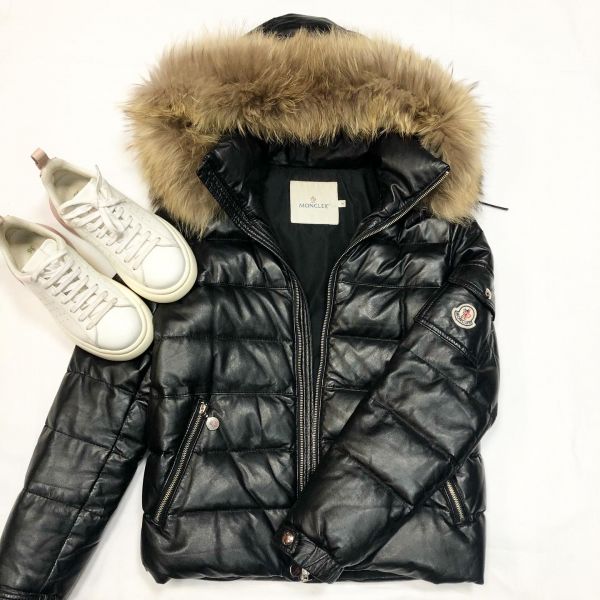 Куртка - пуховик Moncler 