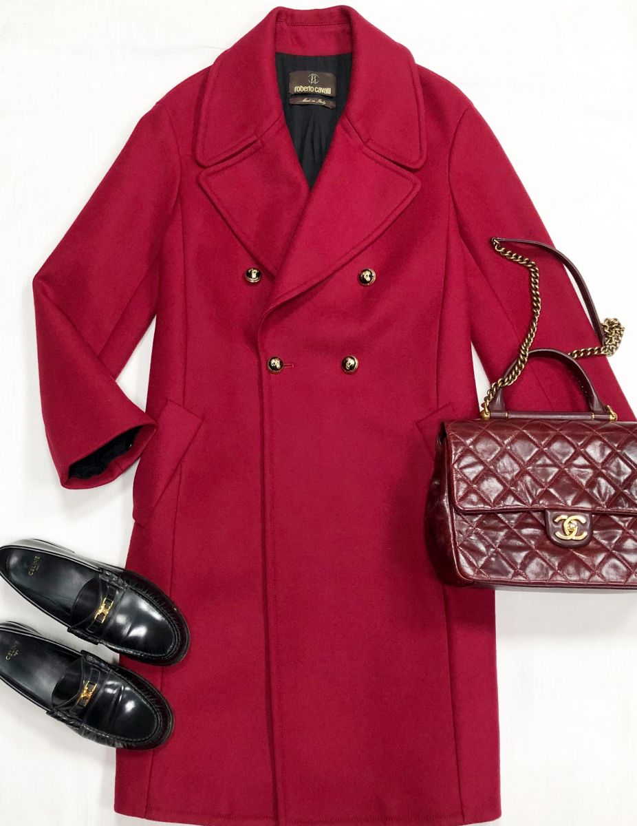 Пальто Roberto Cavalli размер 42 цена 31 310 руб
Лоферы Celine размер 39 цена 39 138 руб
Сумка Chanel