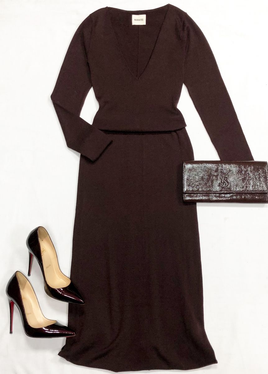 Платье Khaite размер XS цена 39 138 руб
Туфли LOUBOUTIN размер 37 цена 15 655 руб
Клатч Ysl