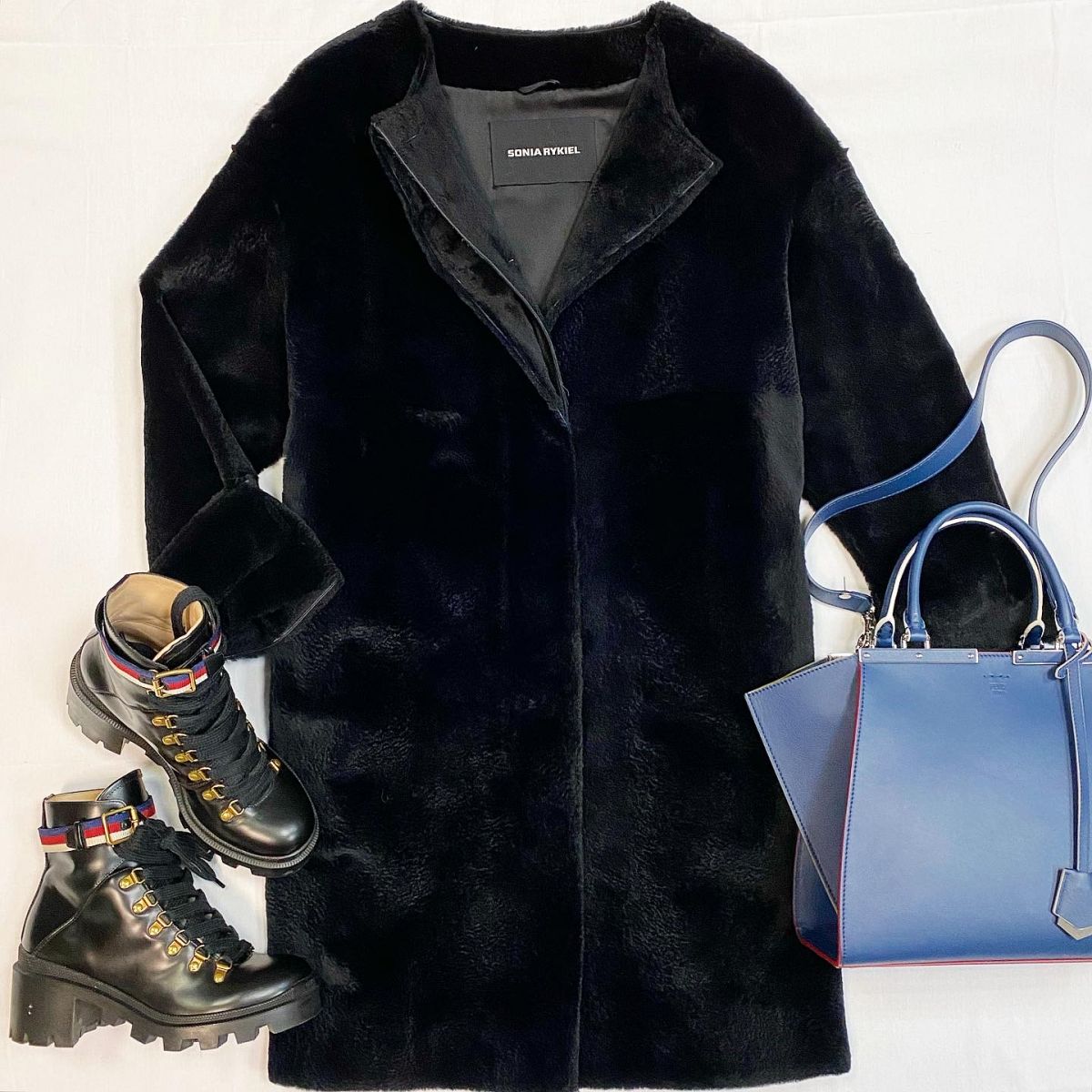 Дублёнка Sonia Rykiel размер 44 цена 30 770 руб Ботинки Gucci размер 37 цена 38 463 рубСумка Fendi