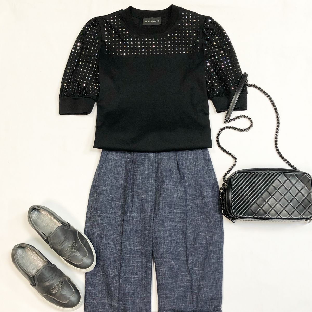 Брюки Max Mara размер 38 цена 4 616 рубКофта/камни/ Sportmax размер S цена 7 693 рубСлипоны Brunello Cucinelli размер 37 цена 7 693 рубСумка Chanel