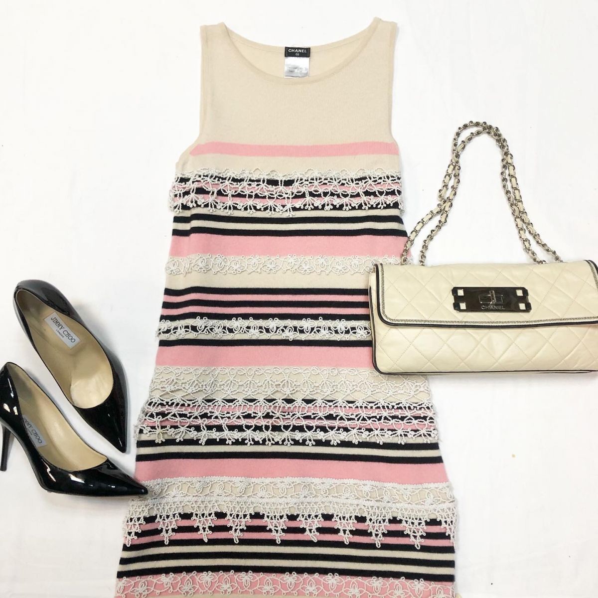 Платье Chanel размер 38 цена 23 078 руб Туфли JIMMY CHOO размер 39 цена 15 385 рубСумка CHANEL