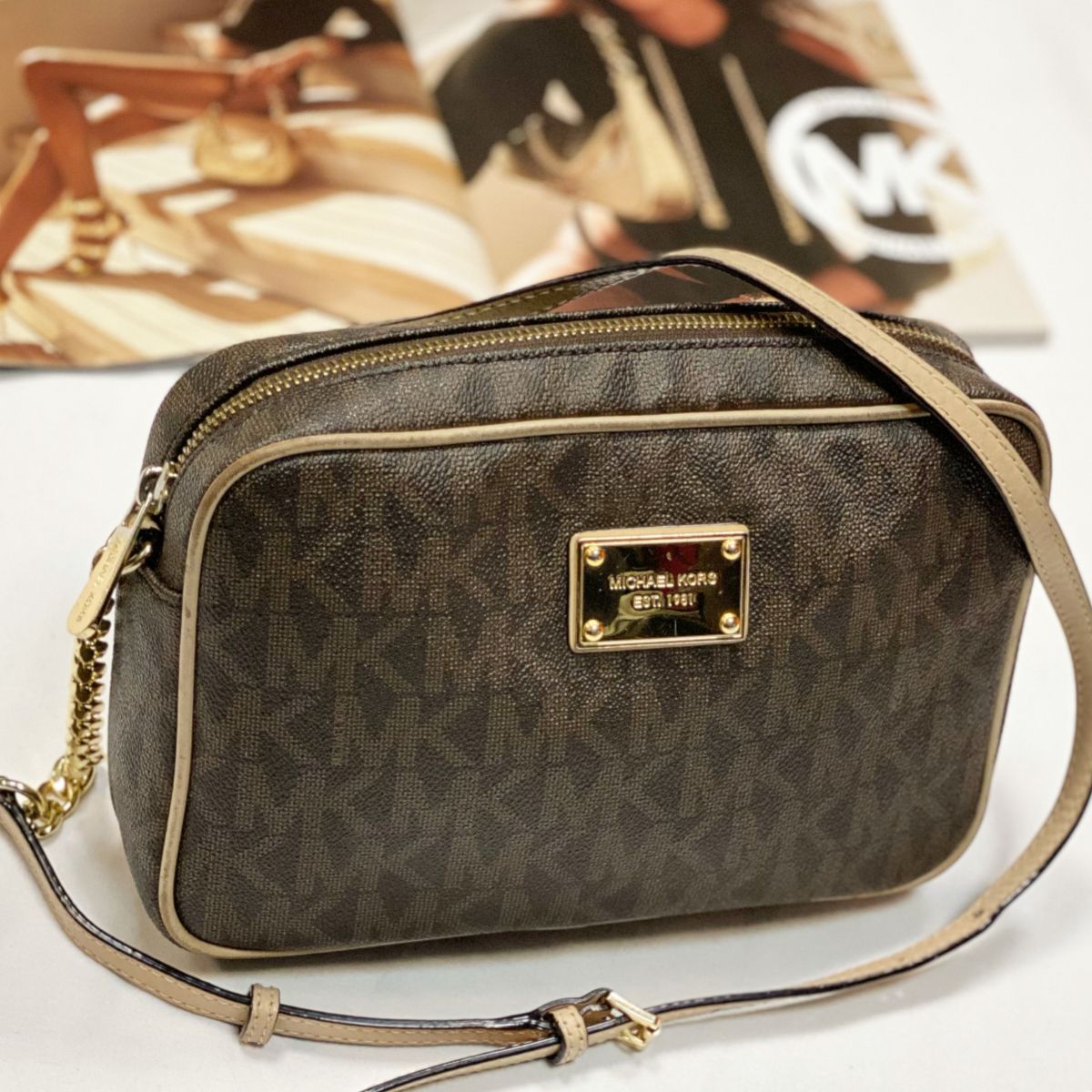 Сумка Michael Kors размер 23/17 цена 7 693 руб 