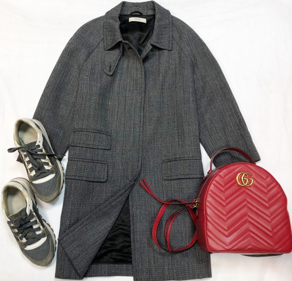 Пальто PRADA размер 42 цена 15 385 руб 
Сумка GUCCI