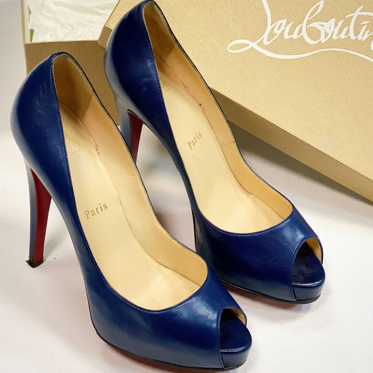 Туфли Louboutin размер 38 цена 4 616 руб 