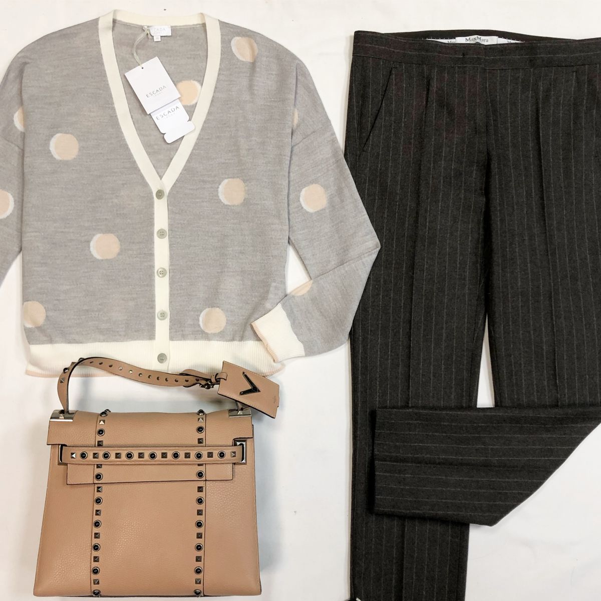 Брюки Max Mara размер 42 цена 10 770 рубКофта Escada размер M цена 9 231 руб/с биркой/Сумка Valentino