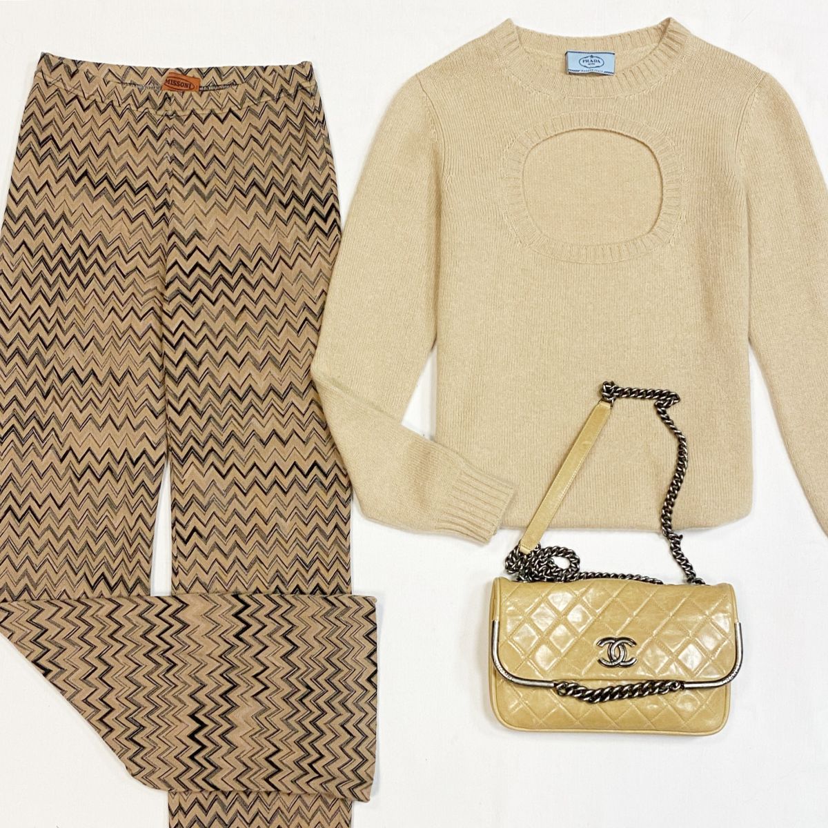 Кофта Pravda размер 42 цена 12 308 рубБрюки Missoni размер 40 цена 7 693 рубСумка Chanel