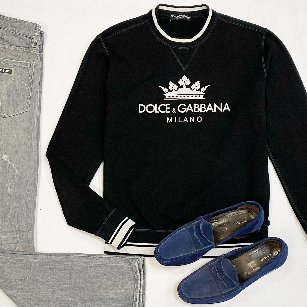 Толстовка Dolce Gabbana размер 48 цена 10 770 рубДжинсы Dsquared размер 48 цена 7 693 рубМокасины Tom Ford размер 44 цена 10 770 руб