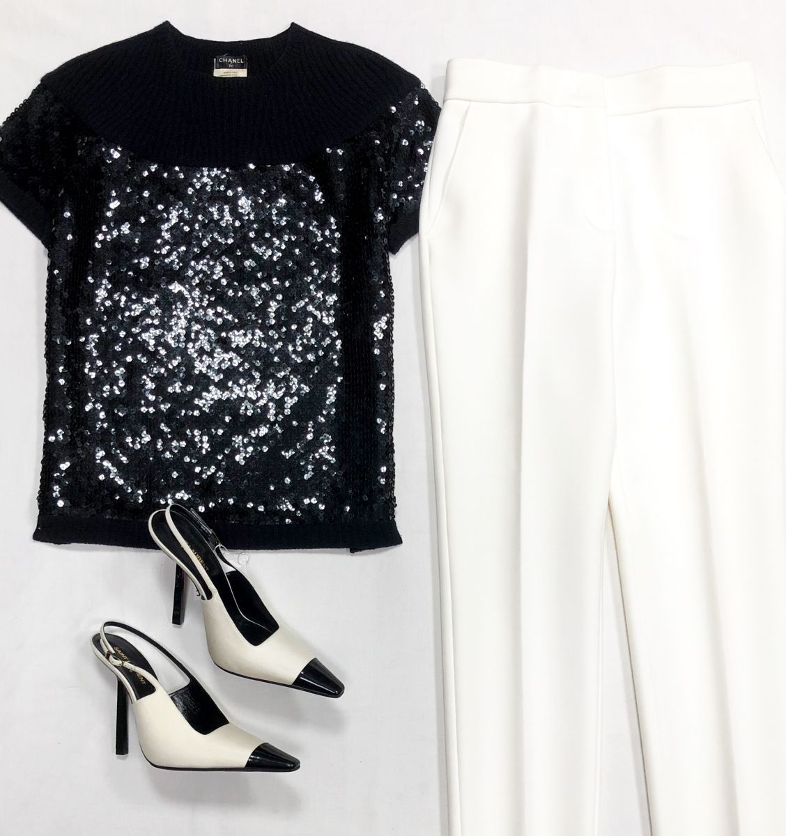 Кофта / пайетки/ Chanel размер 40 цена 46 965 руб
Брюки MSGM размер 40 цена 10 959 руб
Туфли Saint Laurent размер 39.5 цена 62 620 руб