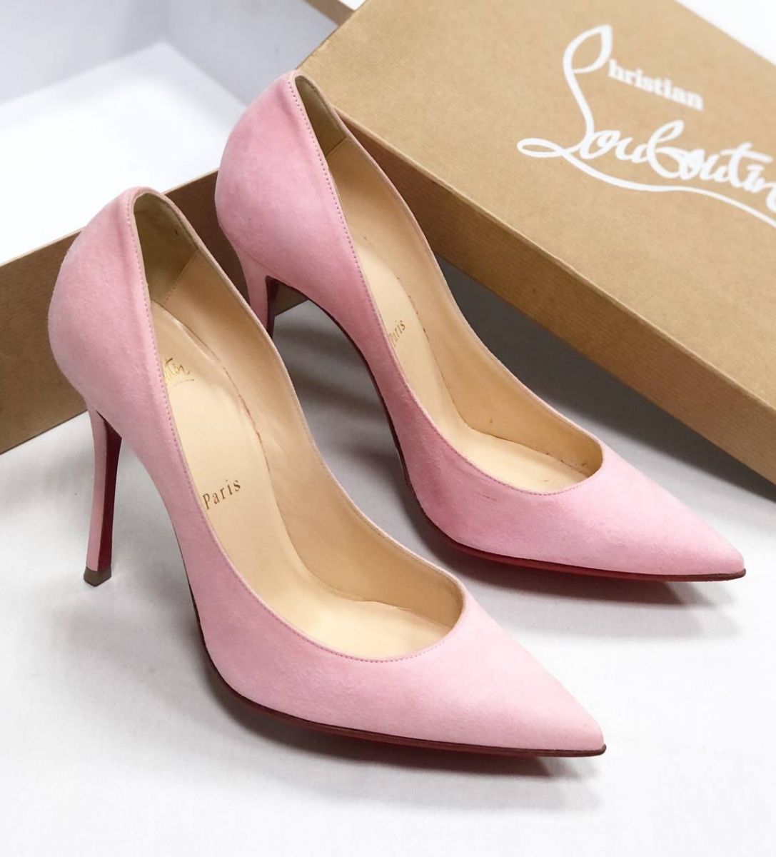 Туфли LOUBOUTIN размер 38 цена 23 483 руб