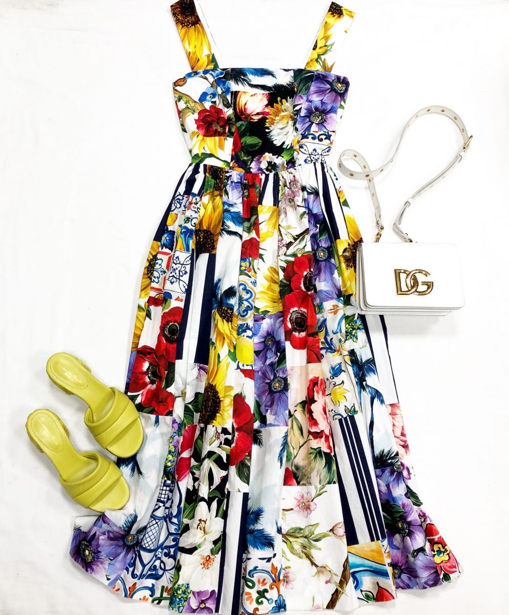 Сарафан Dolce Gabbana размер 44 цена 31 310 рубСабо Gianvito Rossi размер 36.5 цена 23 483 рубСумка Dolce Gabbana