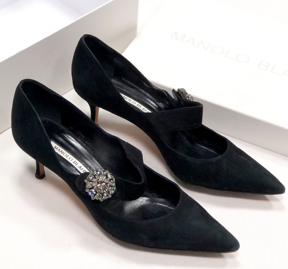 Туфли Manolo Blahnik размер 39 цена 15 655 руб