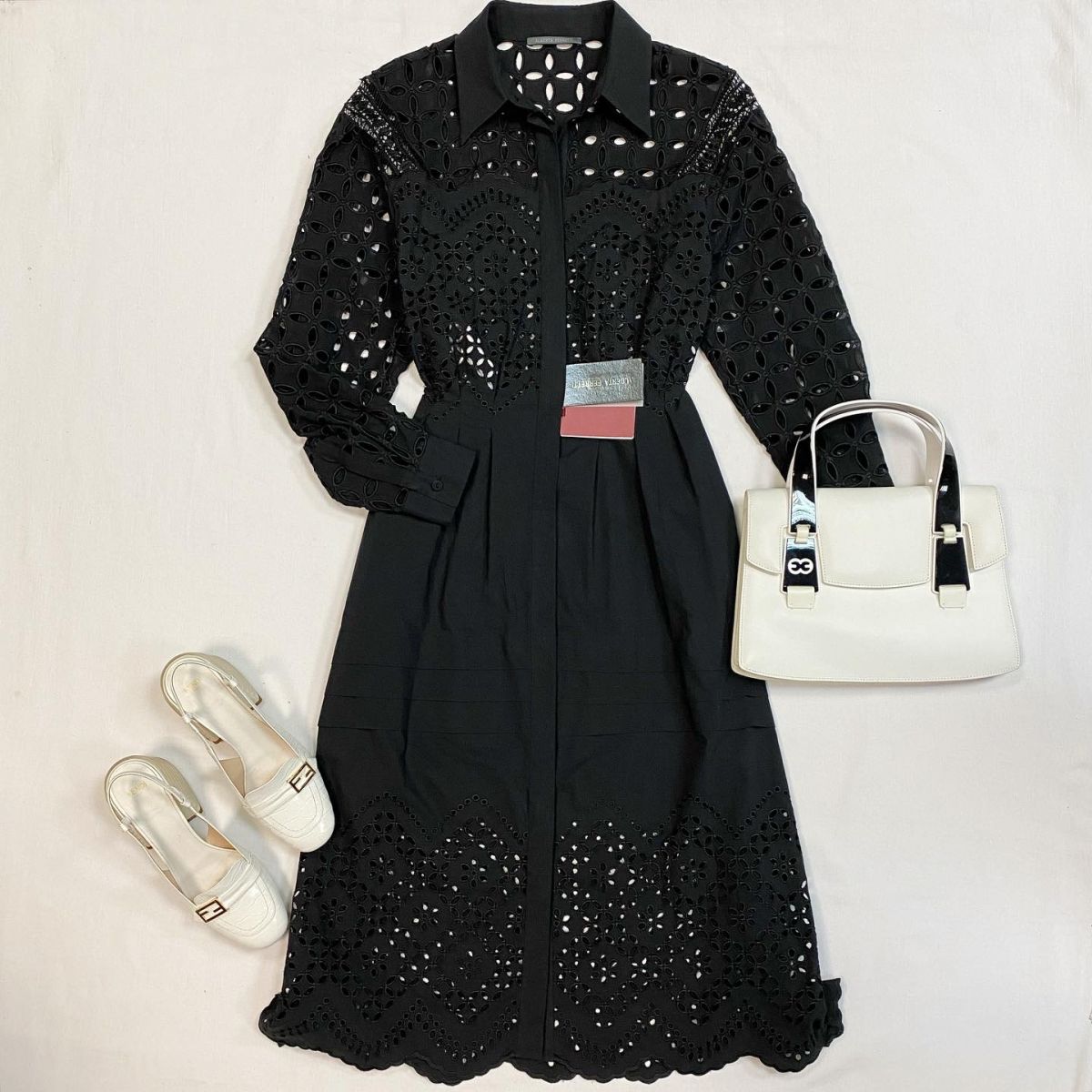 Платье Alberta Ferretti размер 48 цена 46 155 руб/с биркой/ Туфли Fendi размер 38 цена 30 770 руб Сумка Escada