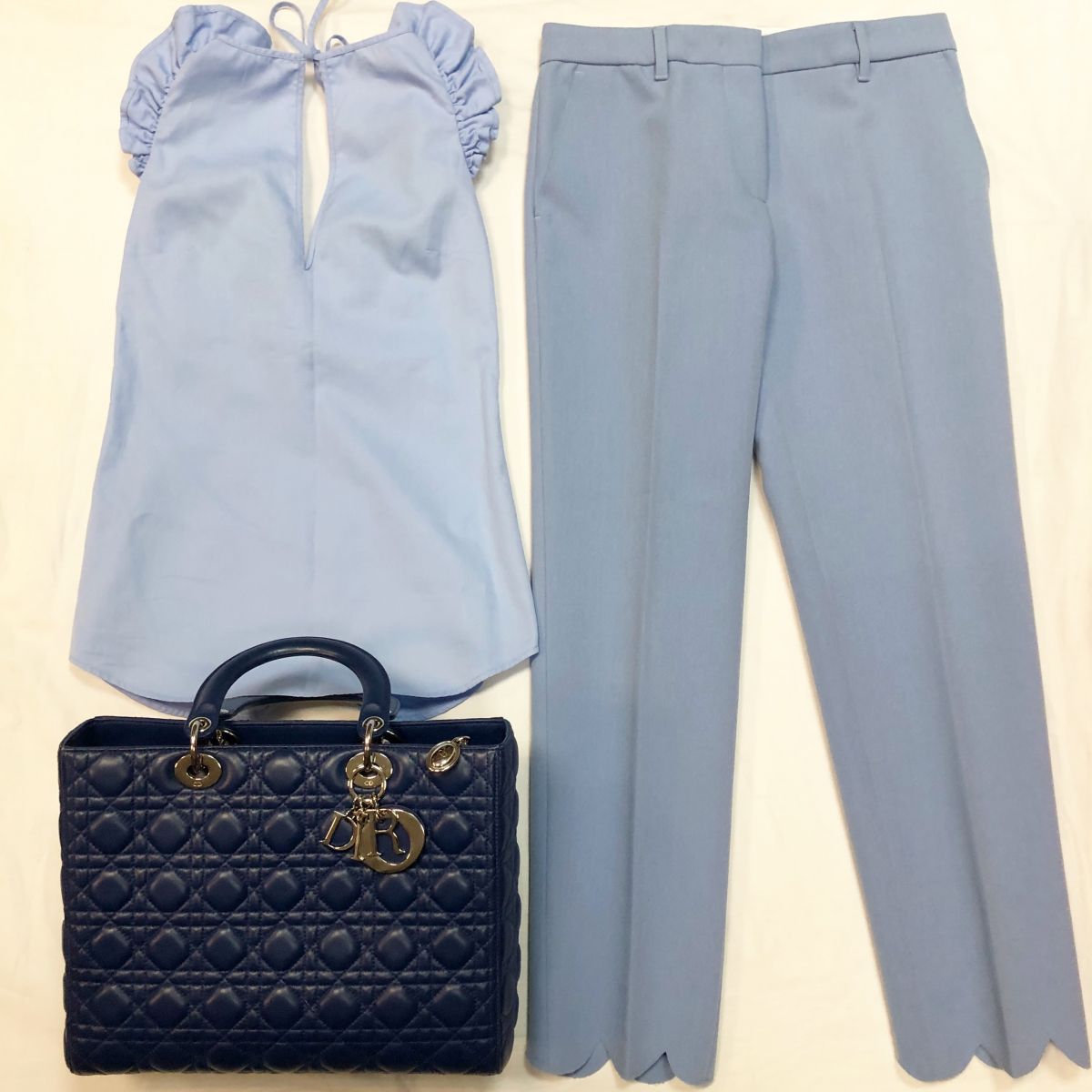 Топ S цена 6 154 руб 
Брюки MSGM размер 44 цена 7 693 руб 
Сумка CHRISTIAN DIOR