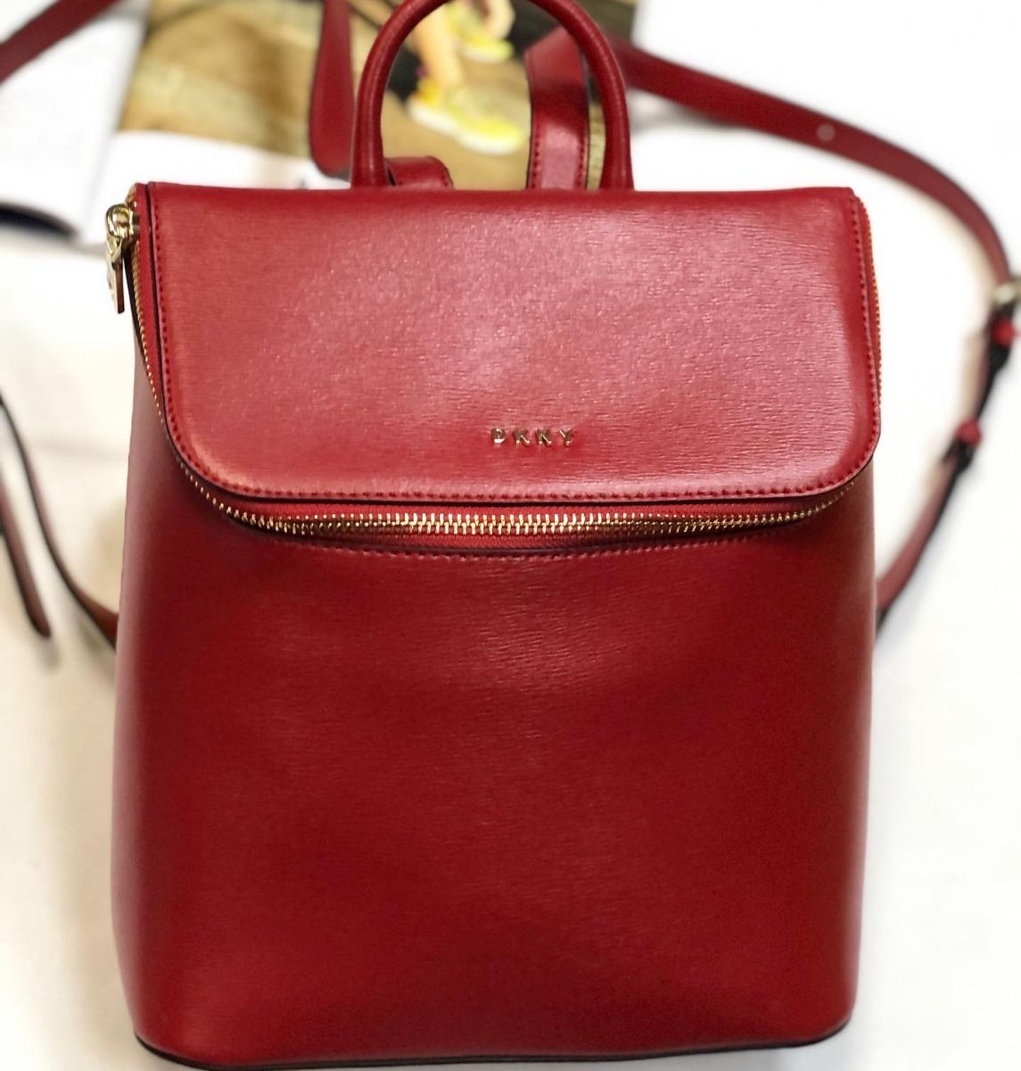 Рюкзак Dkny размер 27/22 цена 15 385 руб 