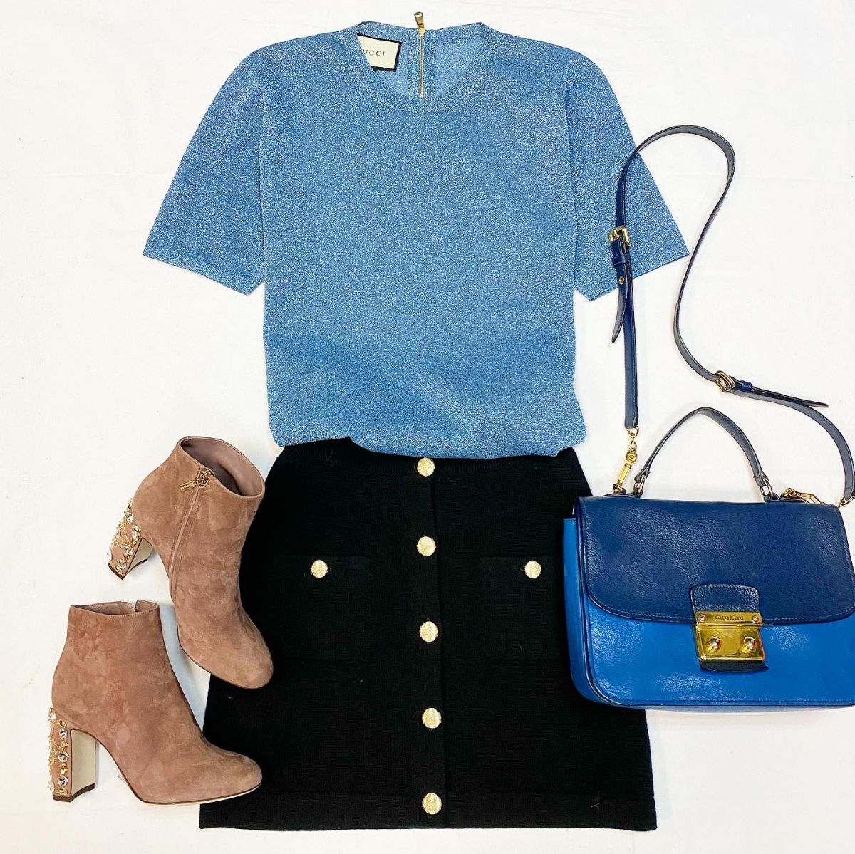 Кофта / люрекс / Gucci размер S цена 12 308 руб Юбка / кашемир / Chanel размер 34 цена 23 078 руб Ботильоны Dolce Gabbana размер 36.5 цена 30 770 руб Сумка Miu Miu