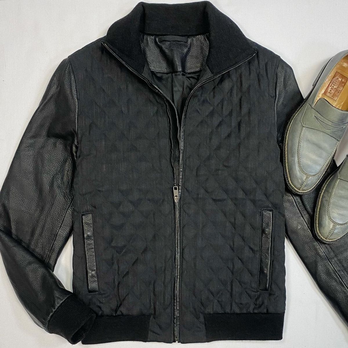 #mechtamen DOLCE GABBANA  размер 50 цена 38 463 рубТуфли TESTONI  размер 42.5 цена 15 385 руб