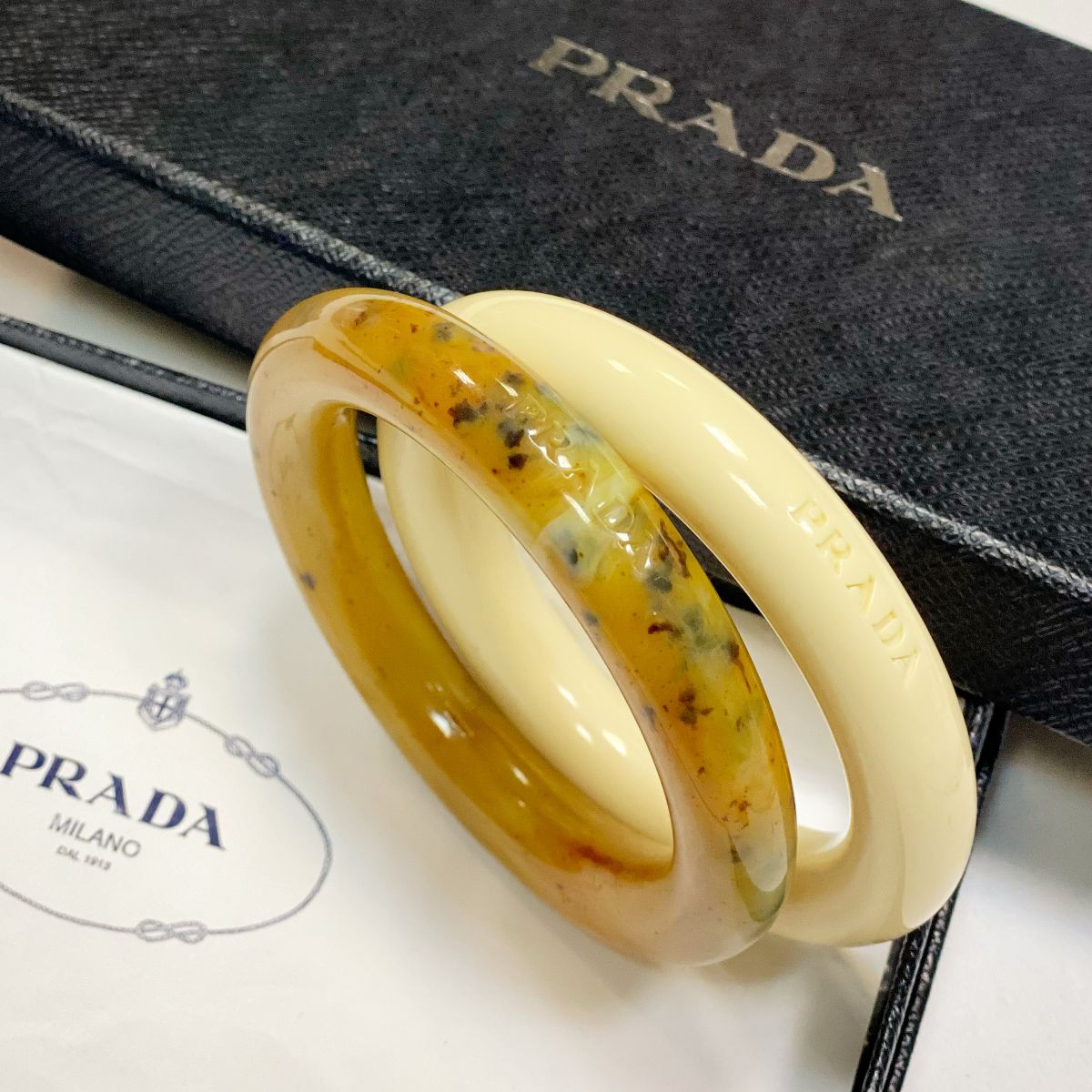 Браслет / двойной / Prada цена 9 231 руб 