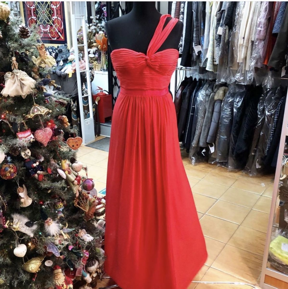 Платье /шёлк/шифон BCBGMAXZARIA размер 40 цена 3 077 руб