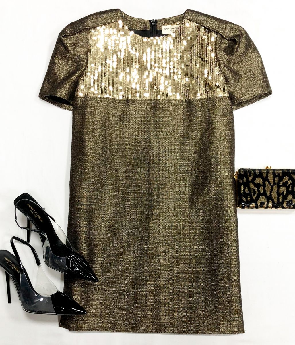 Платье/ люрекс/ пайетки/ Saint Laurent размер 40 цена 26 614 руб
Босоножки Saint Laurent размер 39.5 цена 31 310 руб
Сумочка Tom Ford