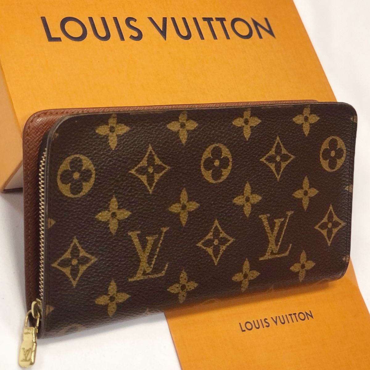 Портмоне Louis Vuitton  размер 20/10 цена 23 078 руб