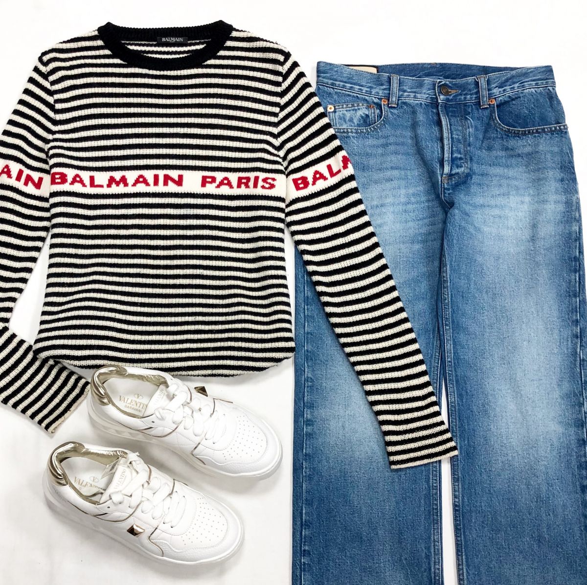 Кофта Balmain размер 42 цена 6 262 руб
Джинсы Gucci размер 26 цена 15 655 руб
Кроссовки Valentino размер 40 цена 46 965 руб