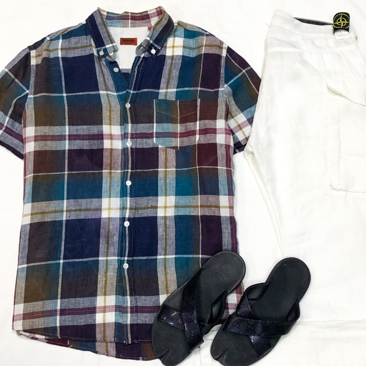 #
Mechtamen
Рубашка /лён/ Missoni размер 52 цена 7693руб 
Брюки /лён/ Stone Island размер 50 цена 4 616  руб 
Сабо Gucci размер 41 цена 4 616 руб