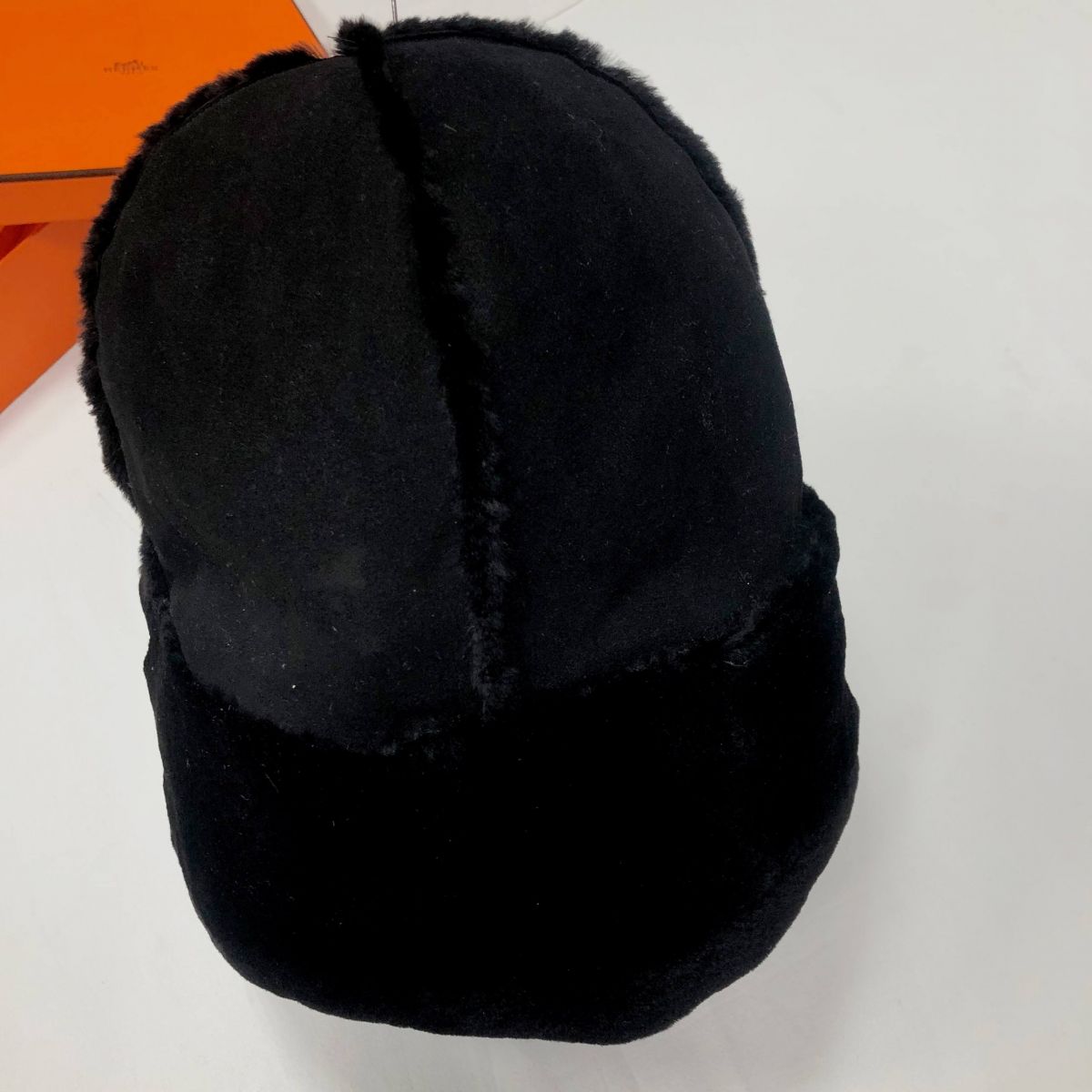 Шапка HERMES размер 56 цена 23 483 руб /с ценниками/ 