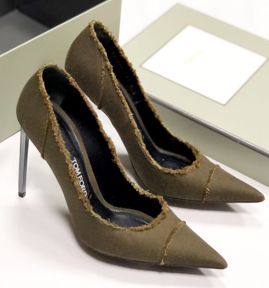 Туфли Tom Ford размер 39.5 цена 23 483 руб